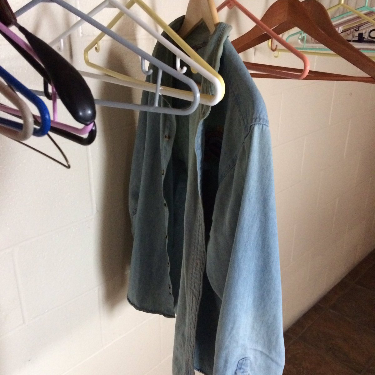 Found him. @laurabonang @melaniehrymak @LeslieMcBabe