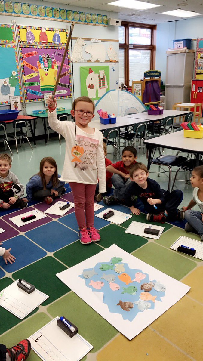 meganmoore106's tweet photo. "Ice-fishing" to practice beginning sounds! #EC_proud #Kindergarten https://t.co/ZbMi4hVA93