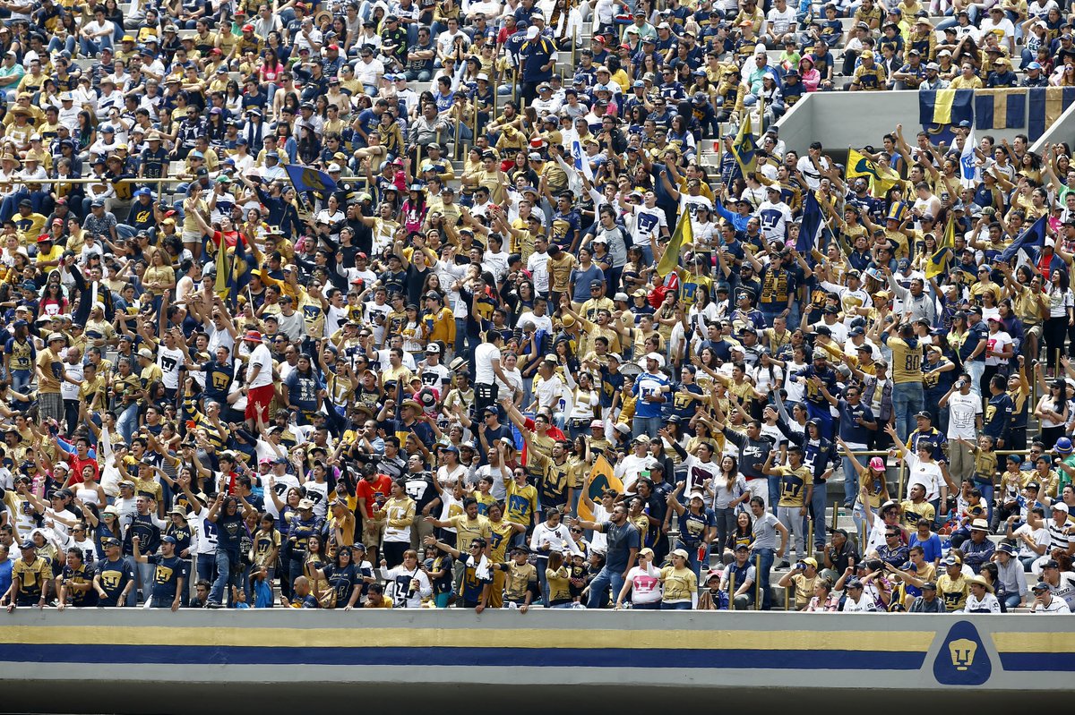 PumasMX's tweet photo. RT si estás listo para apoyarnos en el Clausura 2017 
#SoyDePumas #FelizJueves https://t.co/lyCMQWmLV5
