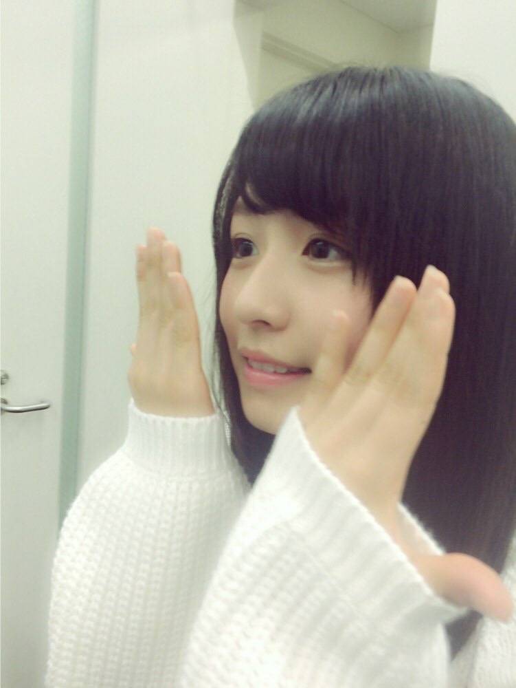 keyakki1128's tweet photo. 欅坂のこと好きな人と繋がり、応援したいです！！
#RTした人全員フォローする 
#長濱ねる
#平手友梨奈
#今泉佑唯 
#RTRTRT〜 😍 https://t.co/P9KCPNZjsX
