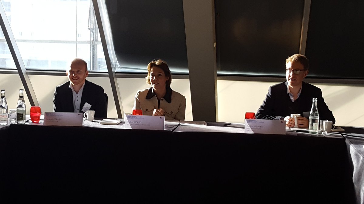 MesseSandra's tweet photo. @RPicard_SNCF jury d'honneur pour les #Trophees2016 attend avec impatience les prochains concurrents des 24 équipes en lice ! https://t.co/4PyvZIJ5lA