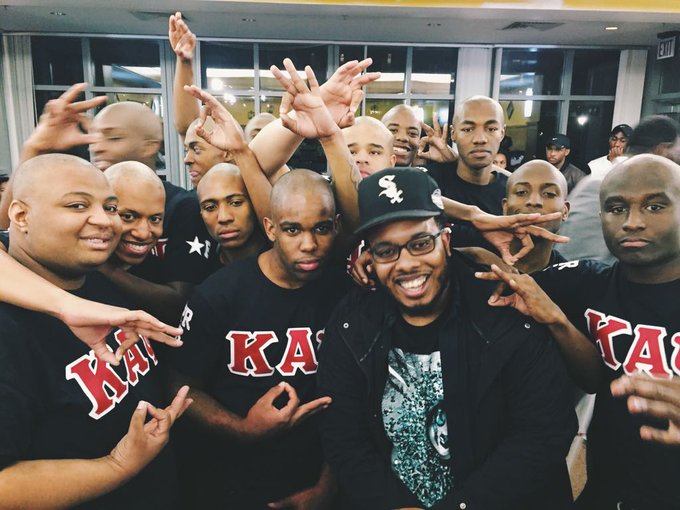 View image on Twitter