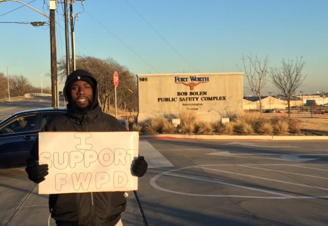 fortworthpd's tweet photo. Thomas Ragster stood in the cold yesterday afternoon to tell us how he feels:

#thankyou #respect https://t.co/Z7VTsKK5oH