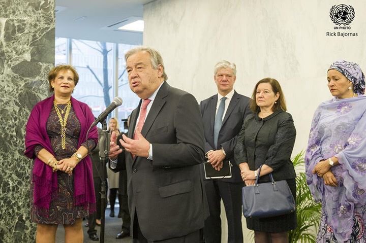 PratibhaMeta's tweet photo. What is special about these photos? @UN #SG #antonioGuterres with his #DSG #chefdecabinet #sr.advisor -all #WOMEN. #equality #commitment https://t.co/gJvqVrs6l8