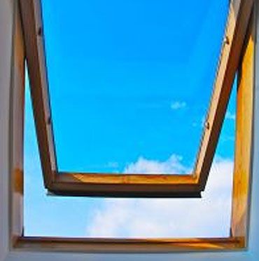 mjbcarpentry's tweet photo. How to ensure you choose the right #loft #windows for your conversion https://t.co/bARdYkMmlV #carpentry https://t.co/GcHHrZU12j