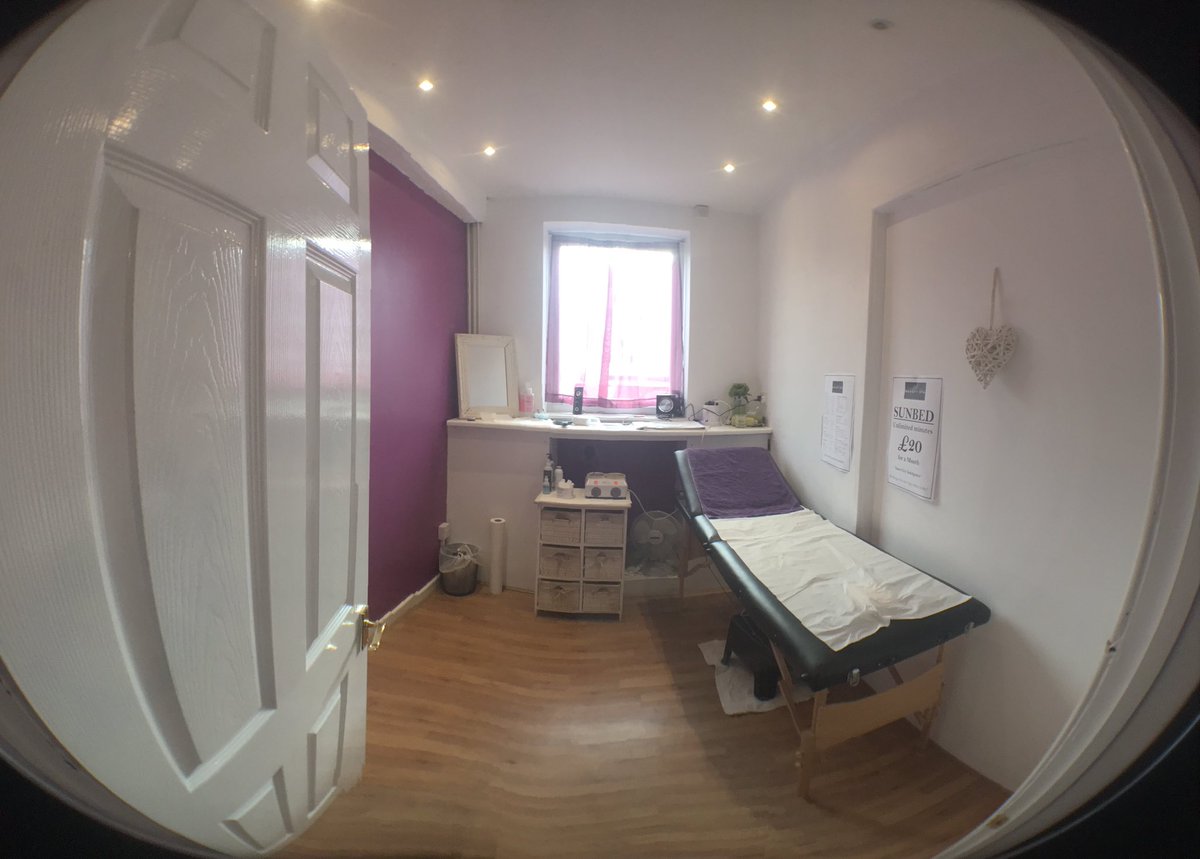 FunkySpa's tweet image. Our wax room using the fish eye lense camera ! #like #follow #funkyspa