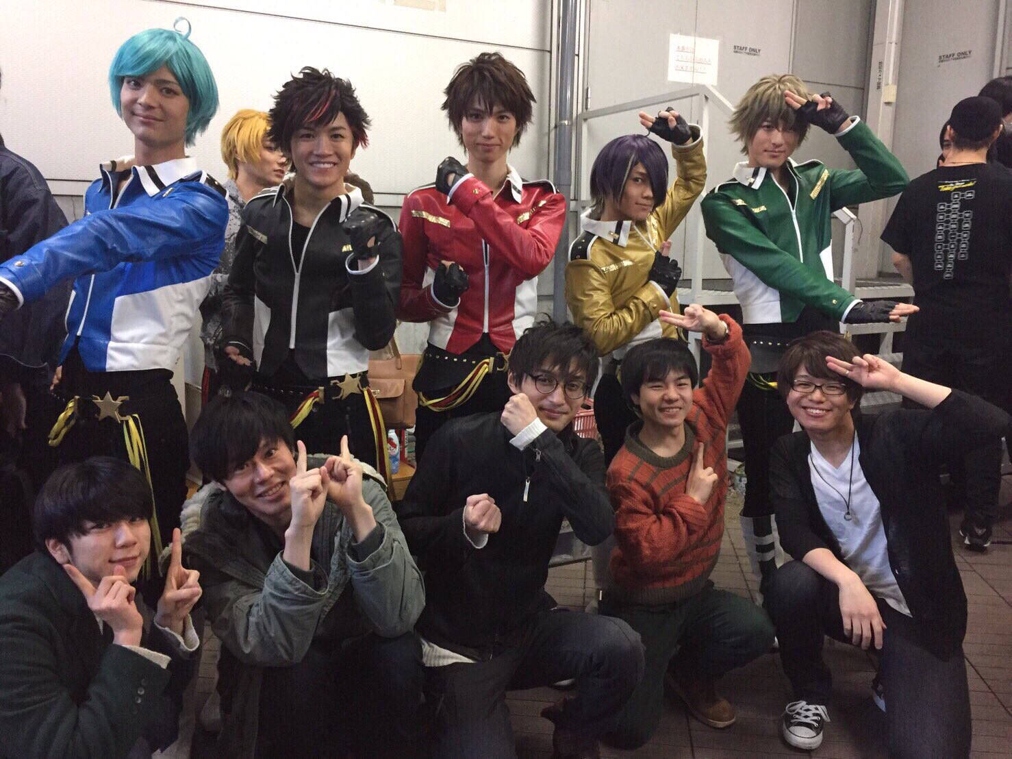 深澤 大河 今日は あんスタ流星隊の声優の皆さんがお越しくださいました そして 仙石忍君役の新田杏樹さんとお会いできました 2人でニンニン ー あんスタ あんステ T Co Feoezacjbh Twitter