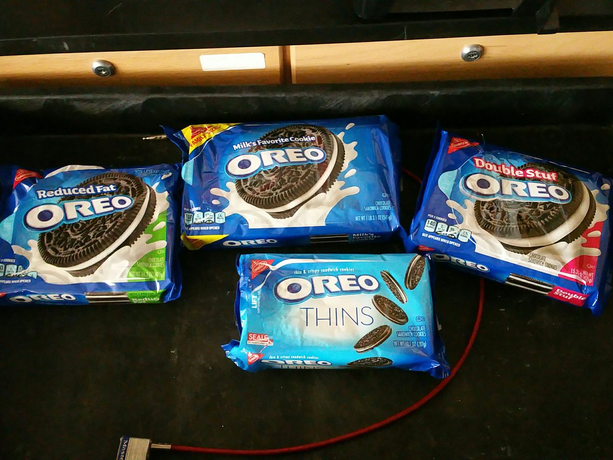 Schmelzle_Phys's tweet photo. The struggle is real today w/ some real world issues of does @Oreo double stuf contain 2x the stuf as the others #OreoAddiction #NorthChem https://t.co/RoN2qGDlal