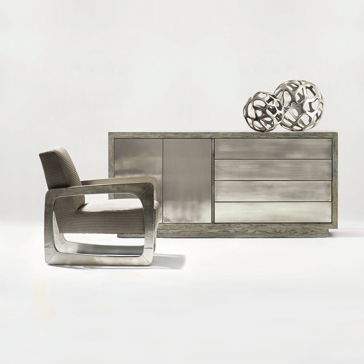AvenueDesignCA's tweet photo. Two gorgeous new chests are now on display in our showroom! #design #mtldesign https://t.co/Xlk1sm7r2U