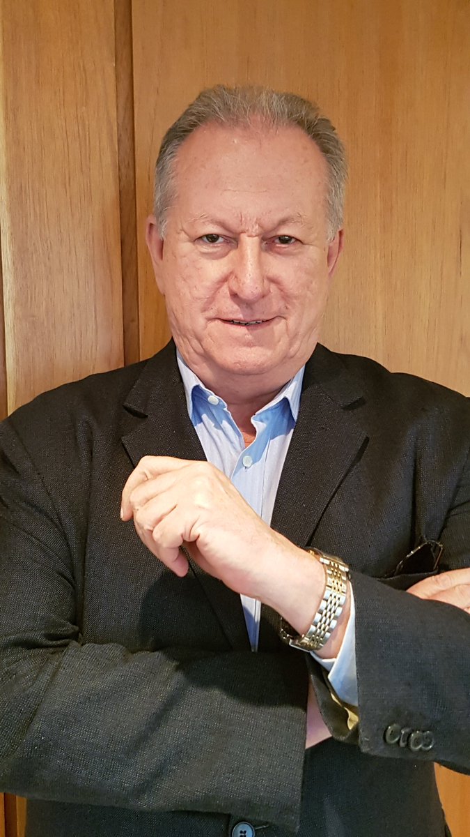 Roberto de Vries tweet media