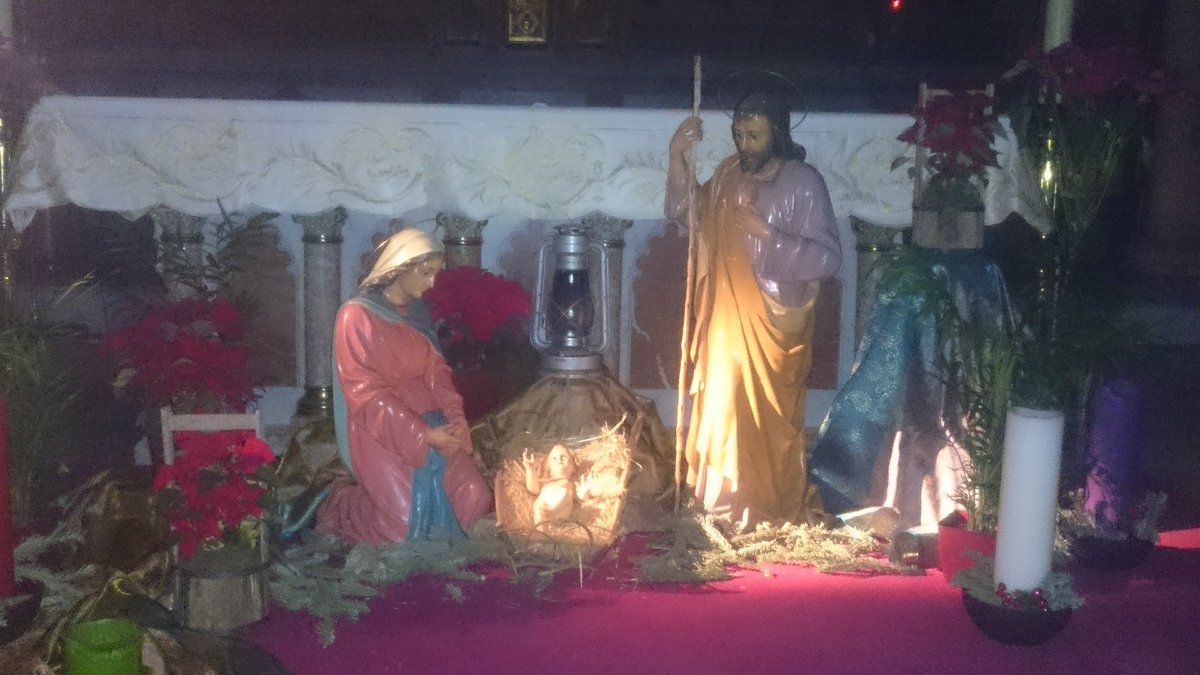 Disfrutad de esta noche especial junto a los pequeños. Mañana os esperamos en el Santuario para adorar al Niño