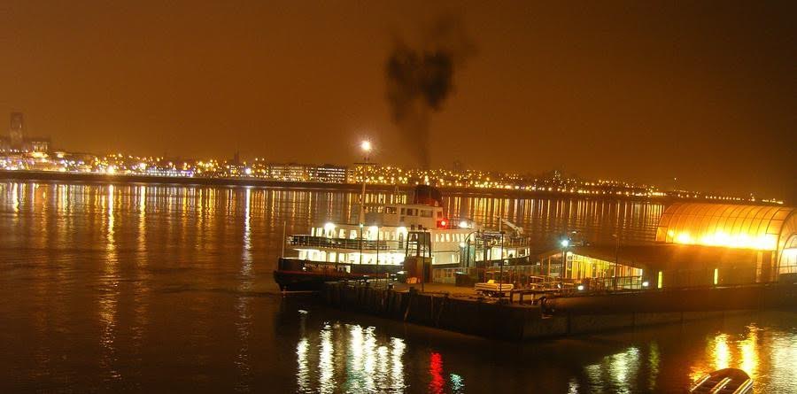 Ferry_Trust's tweet photo. #RoyalDaffodil having a little smoke as she pulls away from the #Woodside landing stage in 2008 #MFPT #SaveTheDaff #Overchurch #SOS https://t.co/P0mivgggxY