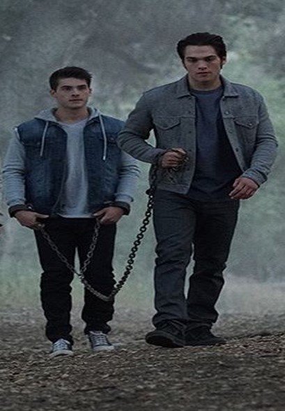 "I need to keep in him in chains so he doesn't kill me.."

<a href="/JustTheBody/">⋆ 𝐓𝐇𝐄𝐎</a>