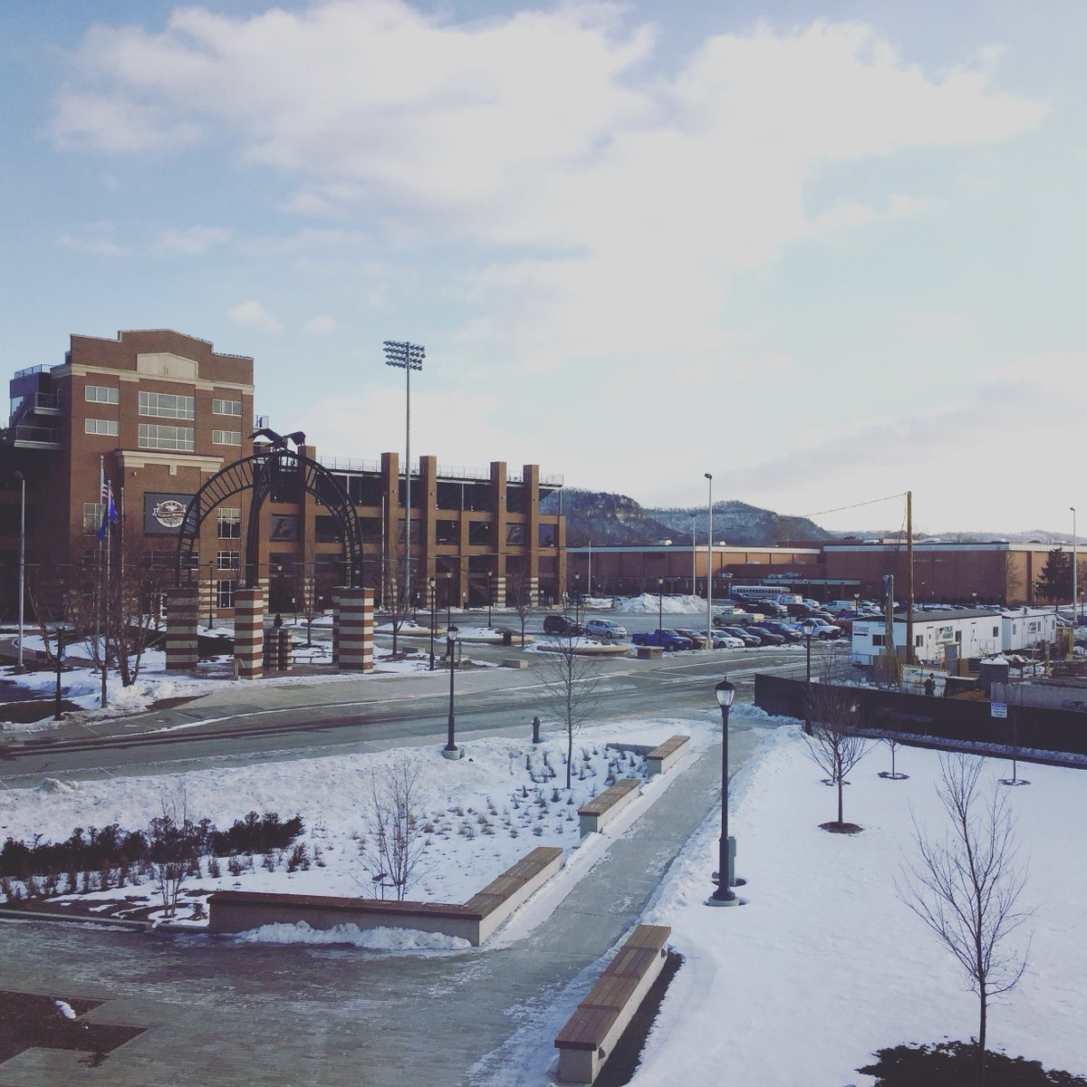 UWLadmissions's tweet photo. All moved into the Student Union and lovin' the new view from our office! #uwlax #visitus #winterbreak https://t.co/1ml3t7XFUq