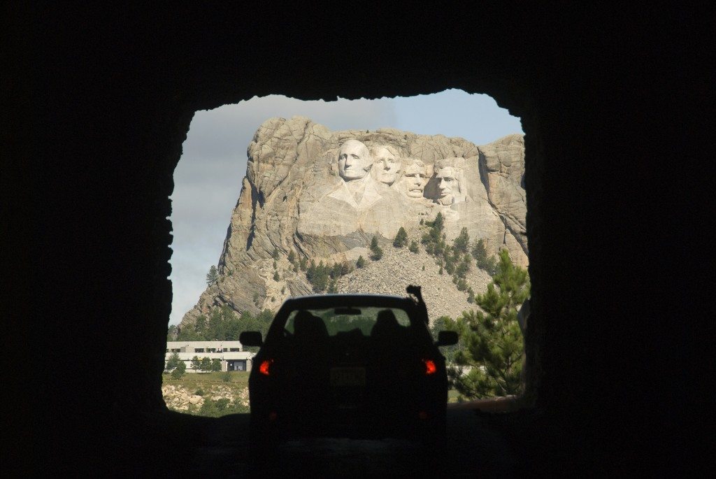 In Trip Planning Is There a Red State Versus Blue State Divide? skift.com/2017/01/05/in-…