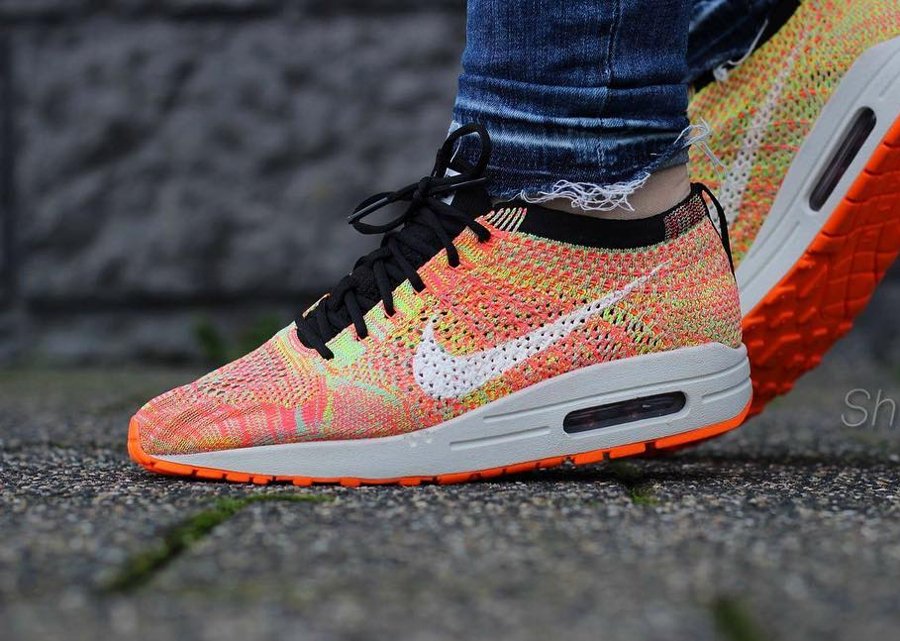 Nike flyknit zoom agility multicolor outlet