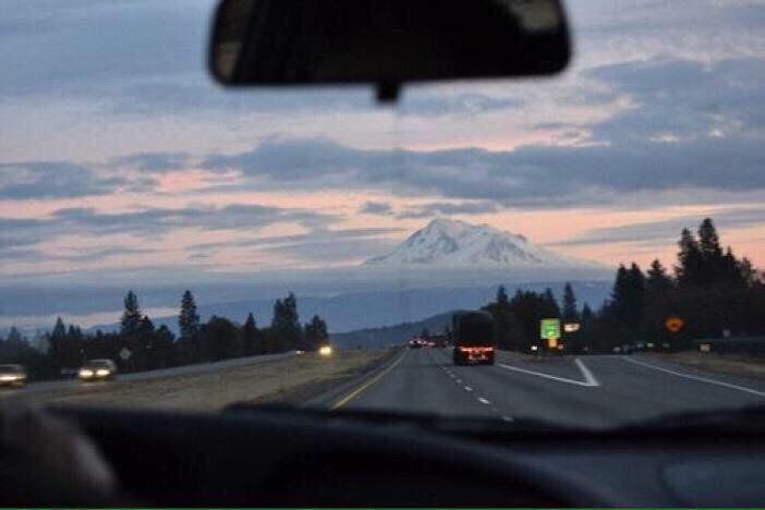 ButDansLaVie's tweet photo. Faire un road trip entre amis 😏🌍🚗 https://t.co/zMkFGinyRP