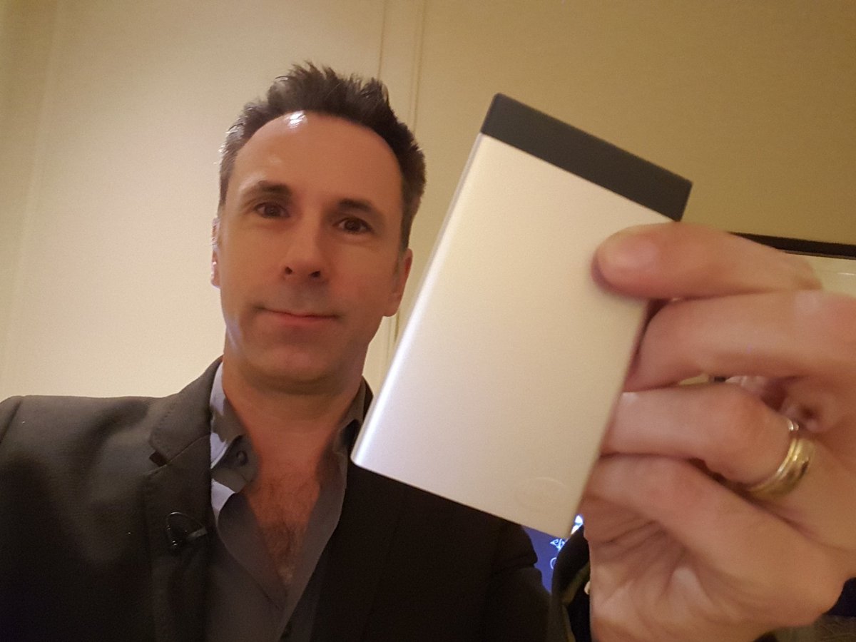spenley's tweet image. Exclusive first pix of the #IntelComputeCard. A fully functional credit-card sized computer capable of running Windows 10. @BBCClick