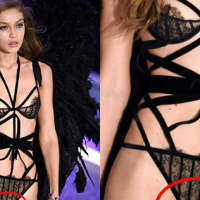 CelebSecretx's tweet image. Gigi Hadid Had A Wardrobe Malfunction During VS Fashion Show, Slayed It Anyway
bit.ly/2jeSMKF