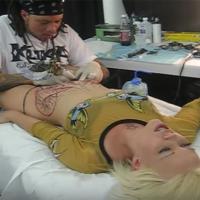 CelebSecretx's tweet image. Girl Makes Crazy Moaning Sex Sounds During Crotch Tattoo
bit.ly/2ifFauk