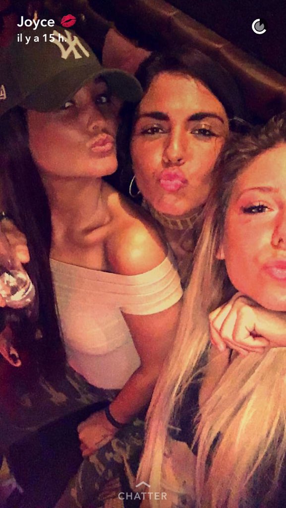 Alicya_Anav's tweet photo. #PHOTO @Aureofficiel sur le snapchat de sa meilleure amie @JoyceBodet https://t.co/dWA4QKgaZ3