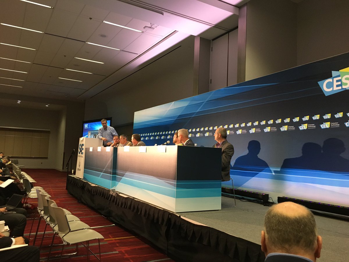 #CES2017 panel with the SAE Genivi panels. @crumbsteve, Genivi exec director live on stage.