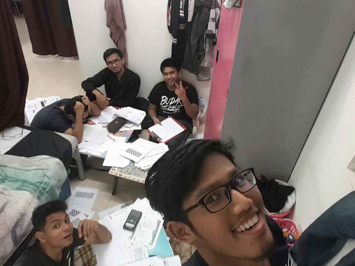 chaakotaraya's tweet photo. RIP 💪💪💪

#selfiekit #huhu https://t.co/gtOFG96ZLU
