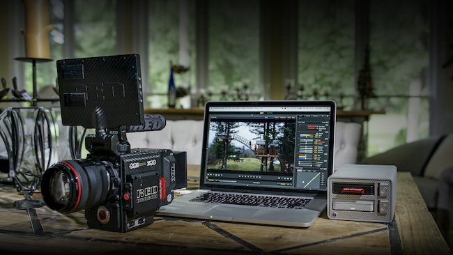 RedSharkNews's tweet photo. If you’re wondering about 8K workflows, this might help
#8K #workflows #8Kworkflows
https://t.co/0awNDbGqrk https://t.co/JijW41TLmf