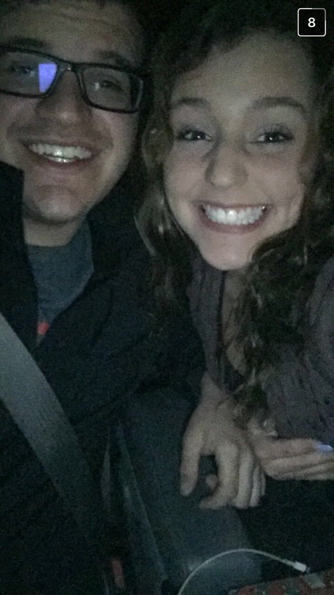 g_lowe25's tweet photo. Absolutely blessed to have you in my life 😌😘 https://t.co/honbhCf3jy