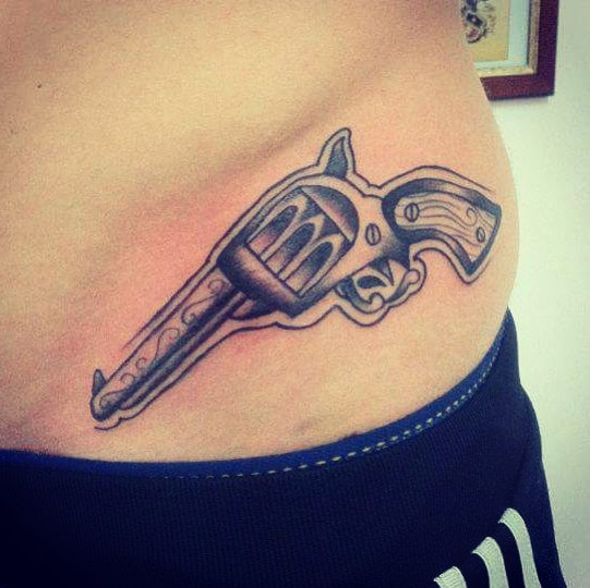 leotattooing's tweet photo. 🔫GUN🔫
       😎 https://t.co/4oAccn0NL2