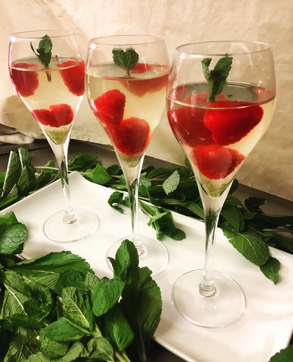 ThreeGreyhound's tweet photo. Our prosecco, lime and raspberry jelly is sure to get you over your #januaryblues and ready for summer! 😍🍓#summervibes #prosecco  #cheshire https://t.co/FVEDO7wnRl