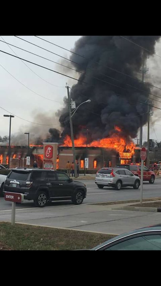 MrPrimetime4's tweet image. Praying for the Chick Fil A on Kingston Pike 🙏🏾