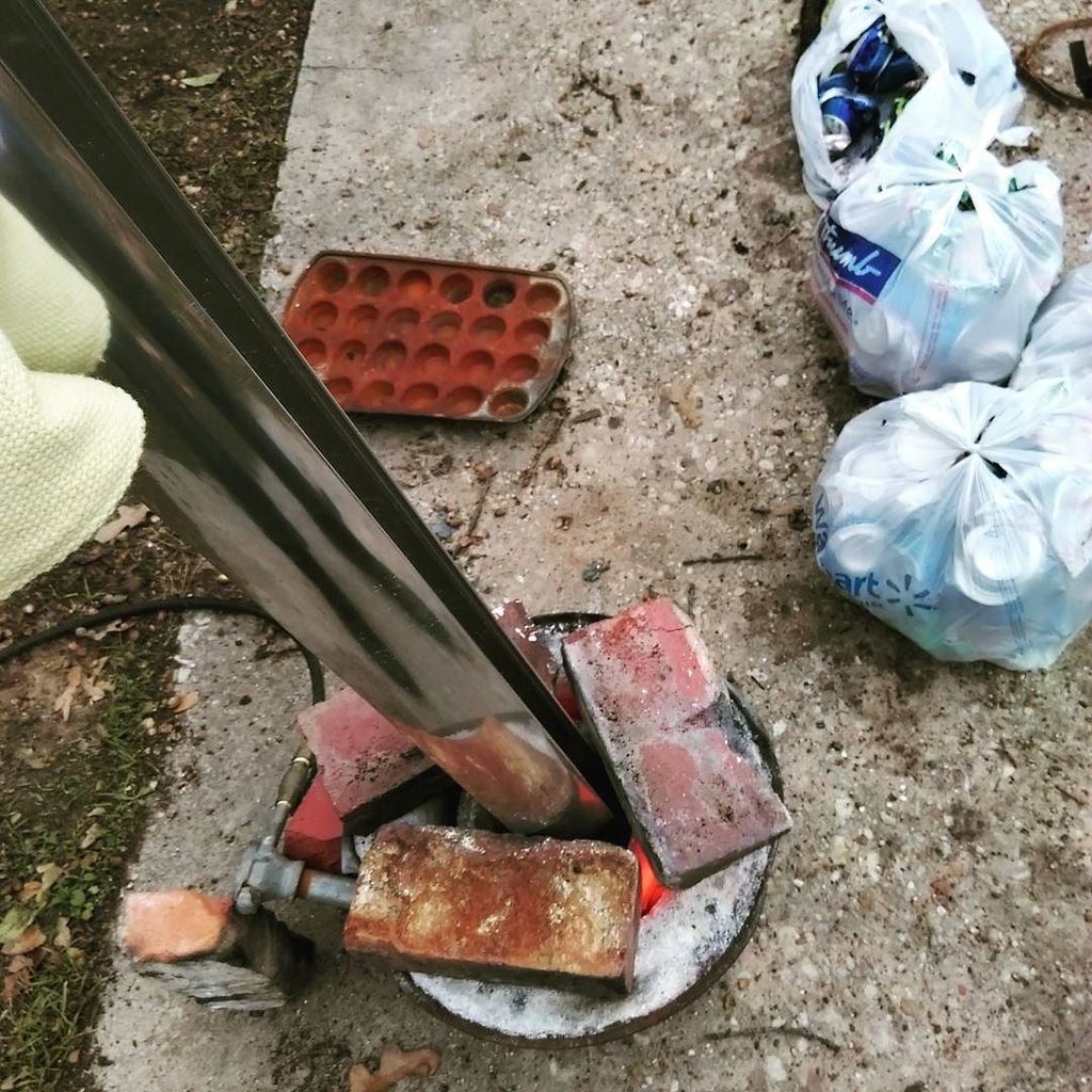 BlindAceDG's tweet photo. Staying warm by the furnace. #winterintexas #blindace #blindacediscgolf #zendiscgolf #discgolfshout outs #discgolf… https://t.co/U6a2yjTFW9