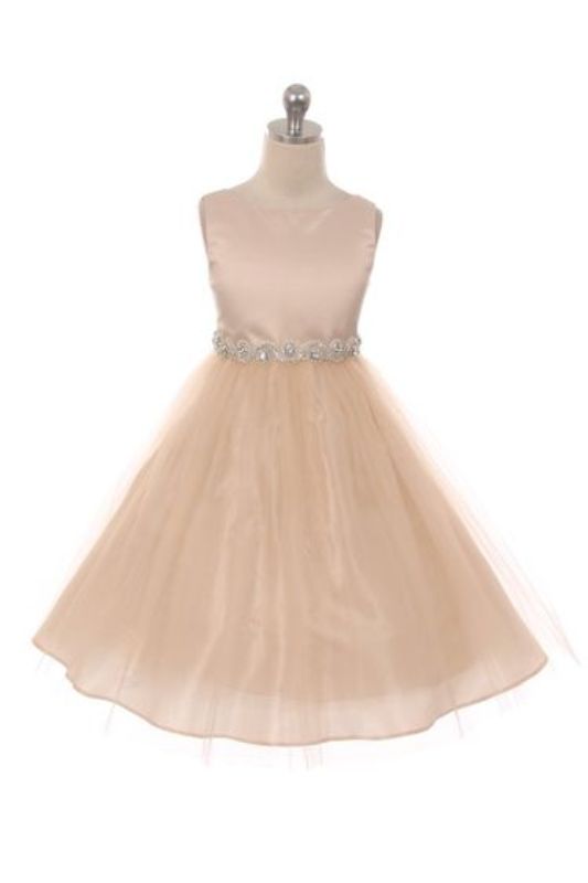 gldarlings's tweet photo. #GrandmasLittleDarlings has lots of new #FlowerGirlDresses on sale shop early #Oakville or online https://t.co/wIO2s3KZa5 https://t.co/Tdqet7iD0d