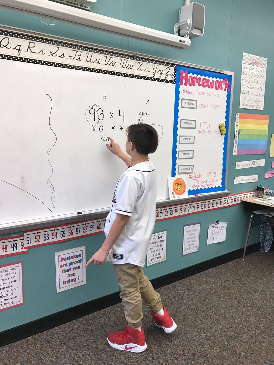 MWES_Valenti's tweet photo. Students teaching their classmates how to use estimation to solve multiplication problems ✖️👍🏼#mweschool #2017 https://t.co/hw4Hq62Xj7