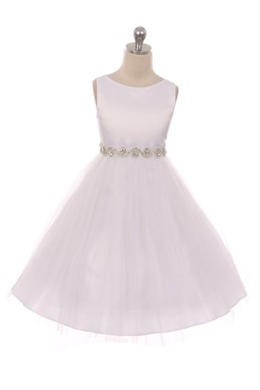 gldarlings's tweet photo. #FirstCommunionDresses and accessories now on SALE at #GrandmasLittleDarlings located in #Oakville or shop online at https://t.co/wIO2s3KZa5 https://t.co/ovD3lDMkMb