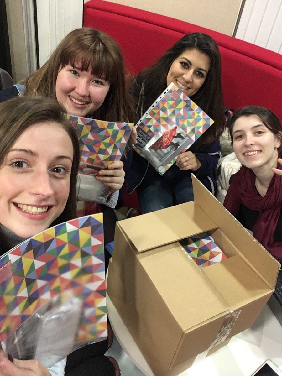 StudyDay2017's tweet image. Hard at work preparing your welcome packs for tomorrow! 📓✨ #studyday2017
