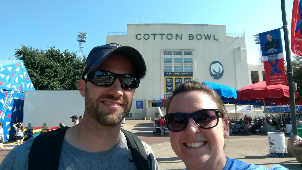 neyland's tweet photo. #ShowYourGameContest https://t.co/Nb7Wm0eStF