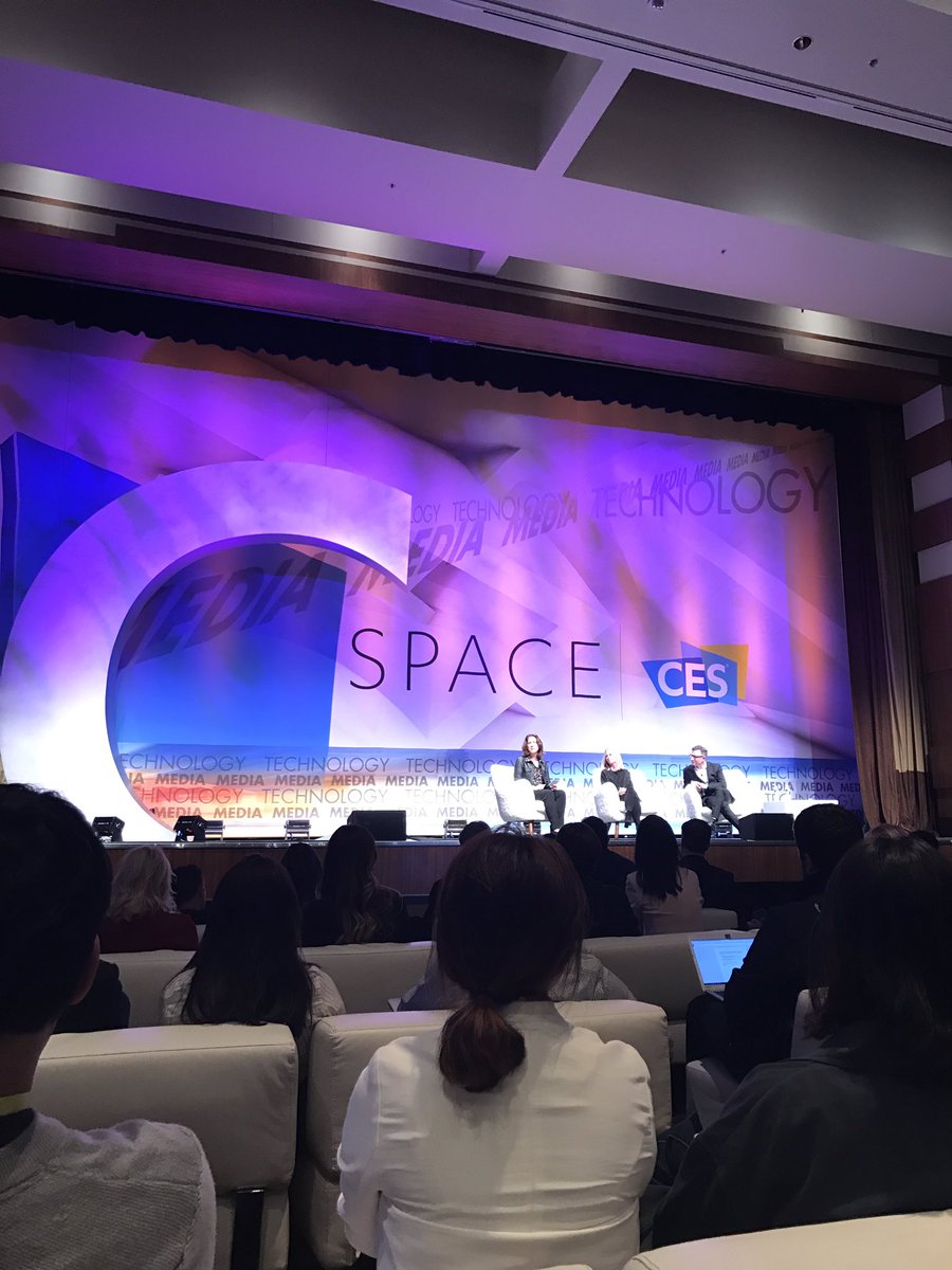 mdischinger's tweet photo. Listening to Fiona Carter from @ATT talk about they're building brand stories with a proper blend of art and science. #WeAreAP #CES2017 https://t.co/Dxt4jdicC0