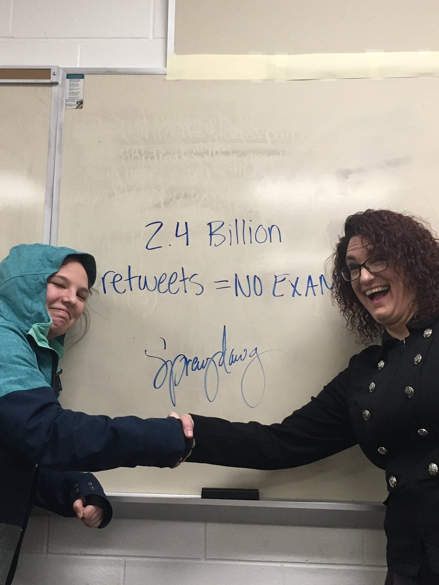 stankewitz11's tweet photo. rt to save a life https://t.co/qstW3dCCqY