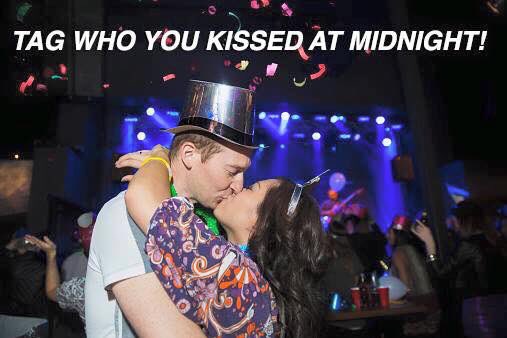 HeyDanisaurus's tweet photo. Saw this on Facebook.
I didn't kiss anyone at midnight my time. @imintheoffing and I sent 😙 this emoji to each other, that count? #Kayelle https://t.co/uapQOrvuuq