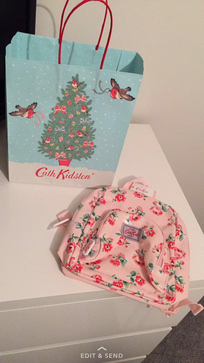 Eley06R's tweet photo. I honestly can't help my self !! Just brought my little princess a @CathKidstonID Rucksack 👌🏼👶🏼💗👸🏼 https://t.co/burFVgpHDX