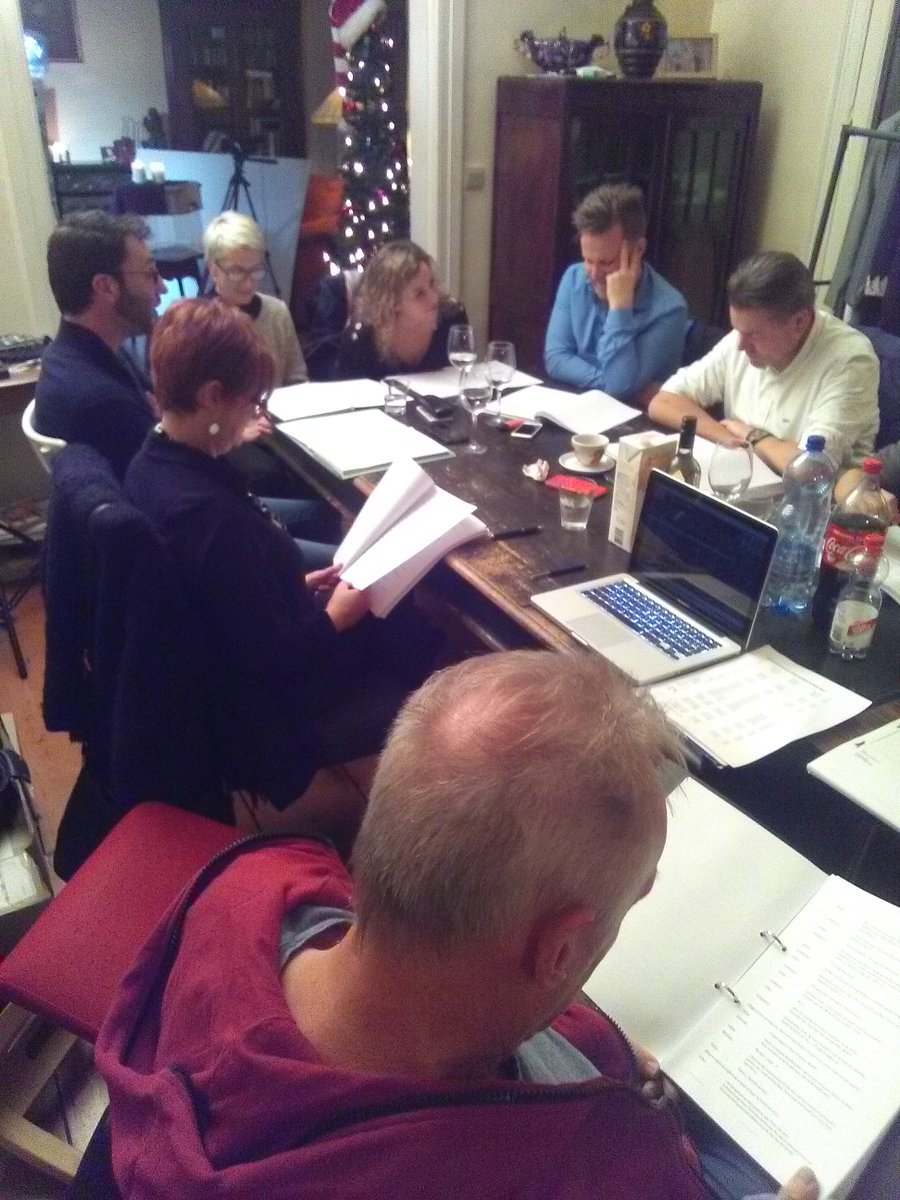 Eerste lezing TOEN WAREN ER NOG NUL. Belooft spannend te worden! #@Wout_Verstappen #AgathaChristie #thriller #loge10 loge10.be