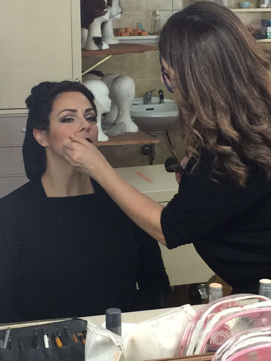 Pronta per l'antegenerale di #AnnaBolena c/o #TeatroRegioParma direzione #FabrizioMariaCarminati regia di #AlfonsoAntoniozzi #YolandaAuyanet