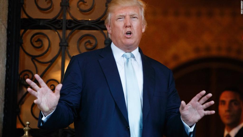 CNNPolitics's tweet image. Sources: Trump will ask Congress, not Mexico, to pay for his border wall cnn.it/2jgPshV