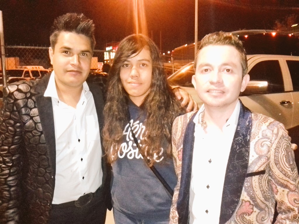 belenalejandria's tweet photo. @memogarzaa #FotosFansMemo 15/11/2016👑 #M199
Jejeje vengo llegando de la esc :( https://t.co/lkiZJv3NG1