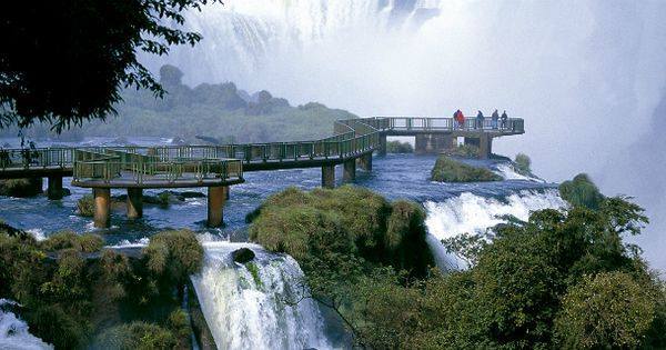 mundode_viagens's tweet photo. Confira os 10 lugares mais visitados no Brasil em 2016 #brasilferias #cidadedenatal #cidad… https://t.co/bZ99PdCVb2 https://t.co/1JToB8ZHO1