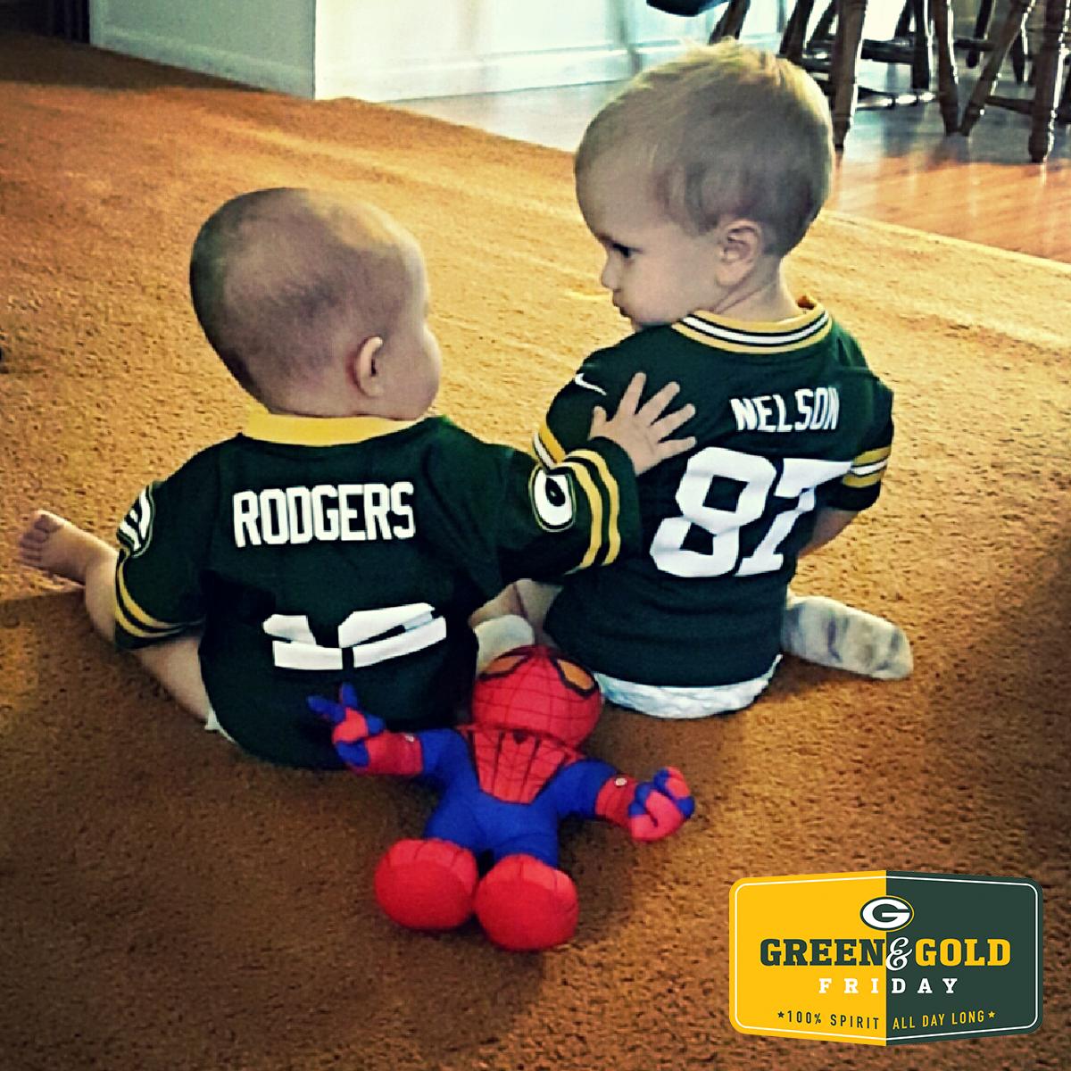 packeverywhere's tweet photo. "Hey man, don't forget to wear your green &amp; gold again tomorrow for #GGFriday." https://t.co/jOC61CaJQa