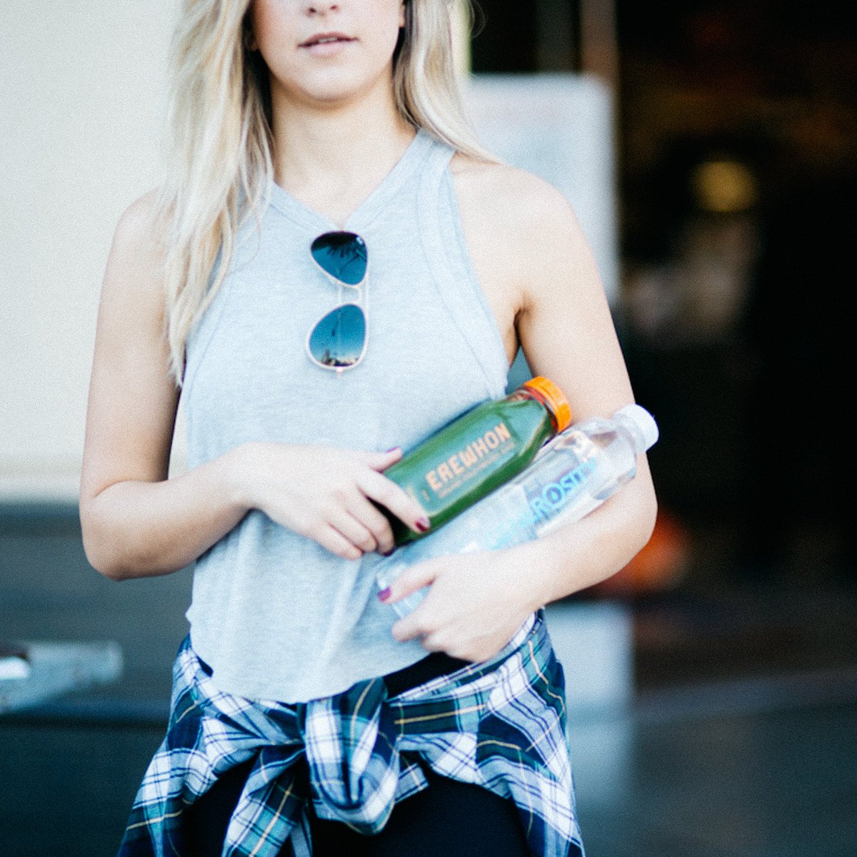 GenerosityWater's tweet image. You know what they say... you are what you drink! #GenerosityWater #ErewhonMarket #DrinkGiveLive #AlkalineWater #HealthyLiving