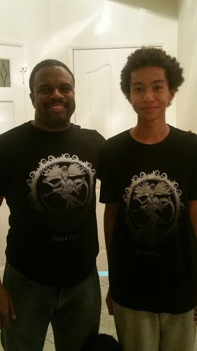 DreadWest's tweet photo. Looking good! Dreadwest shirts in the wild. #dreadwestshiva #fashion #tshirts #fitted https://t.co/xIXv4u9yR9